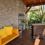 Maison La Metairie Trois *